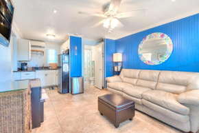 Tropic Terrace Suite #51 - Beachfront Resort